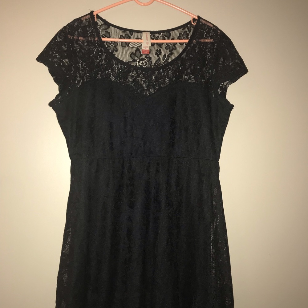 No Boundaries - Short dress - Lace